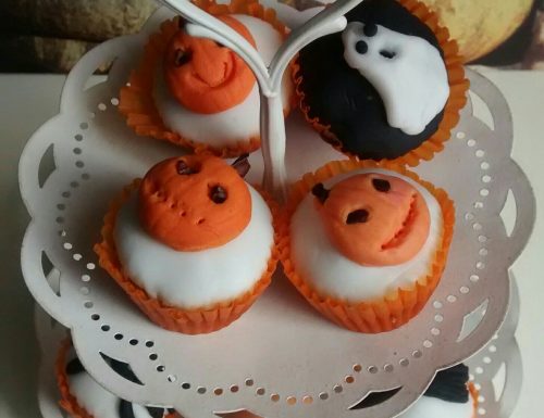 Pumpkin Mini Cupcakes