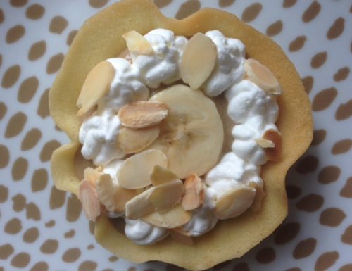 Banana  Caramel  Cream Mini Pies